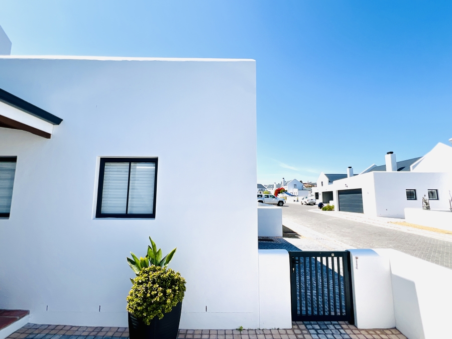 2 Bedroom Property for Sale in Myburgh Park Western Cape